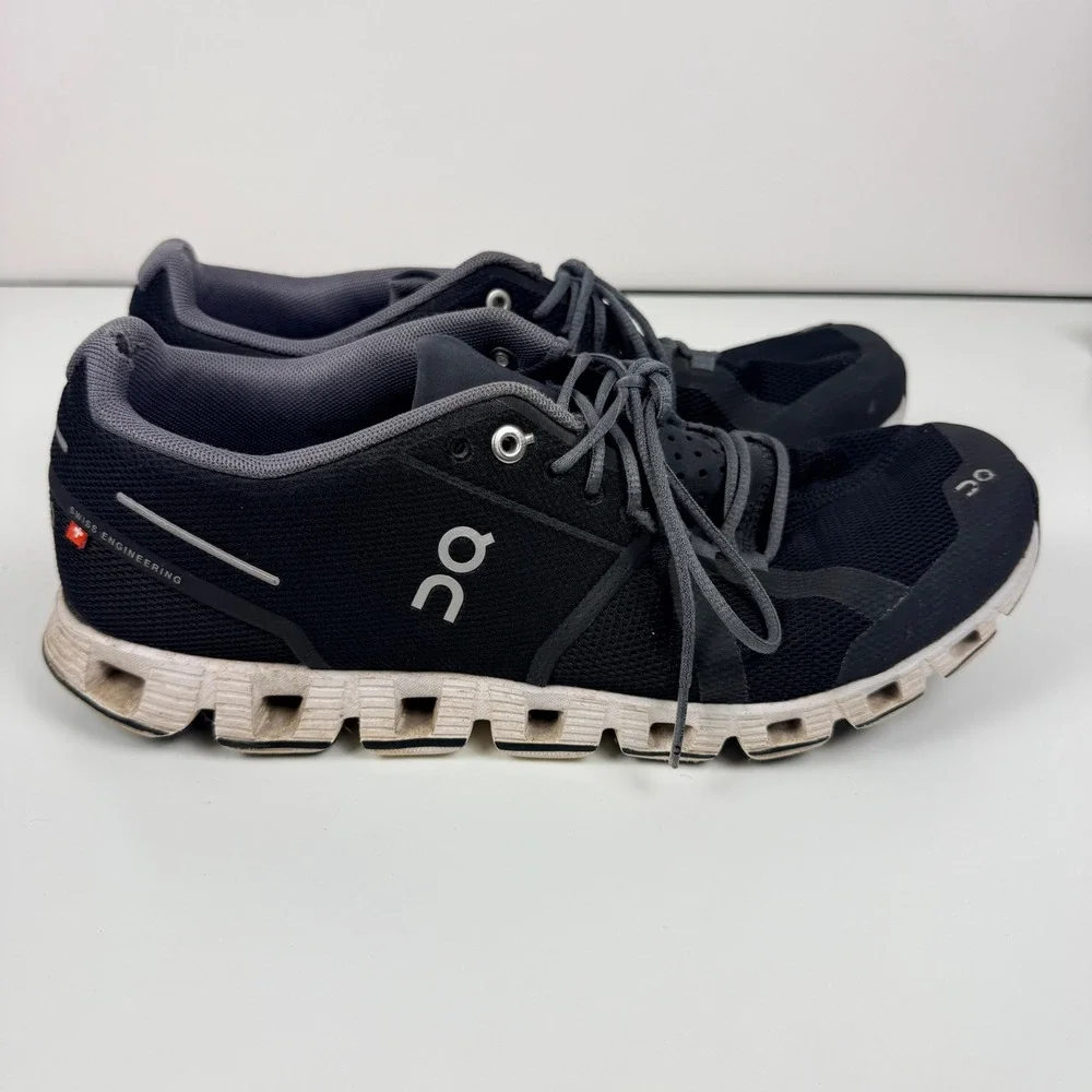 On Cloud Women 10.5 Running Shoes Black Gray Low Top Sneakers 19.0001